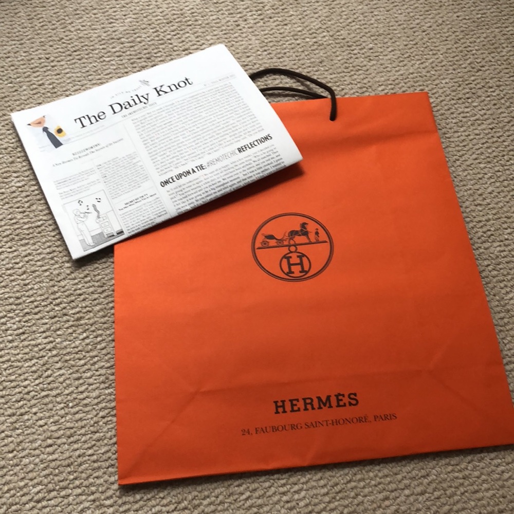 Hermes Shopping Bag Large with Newspaper